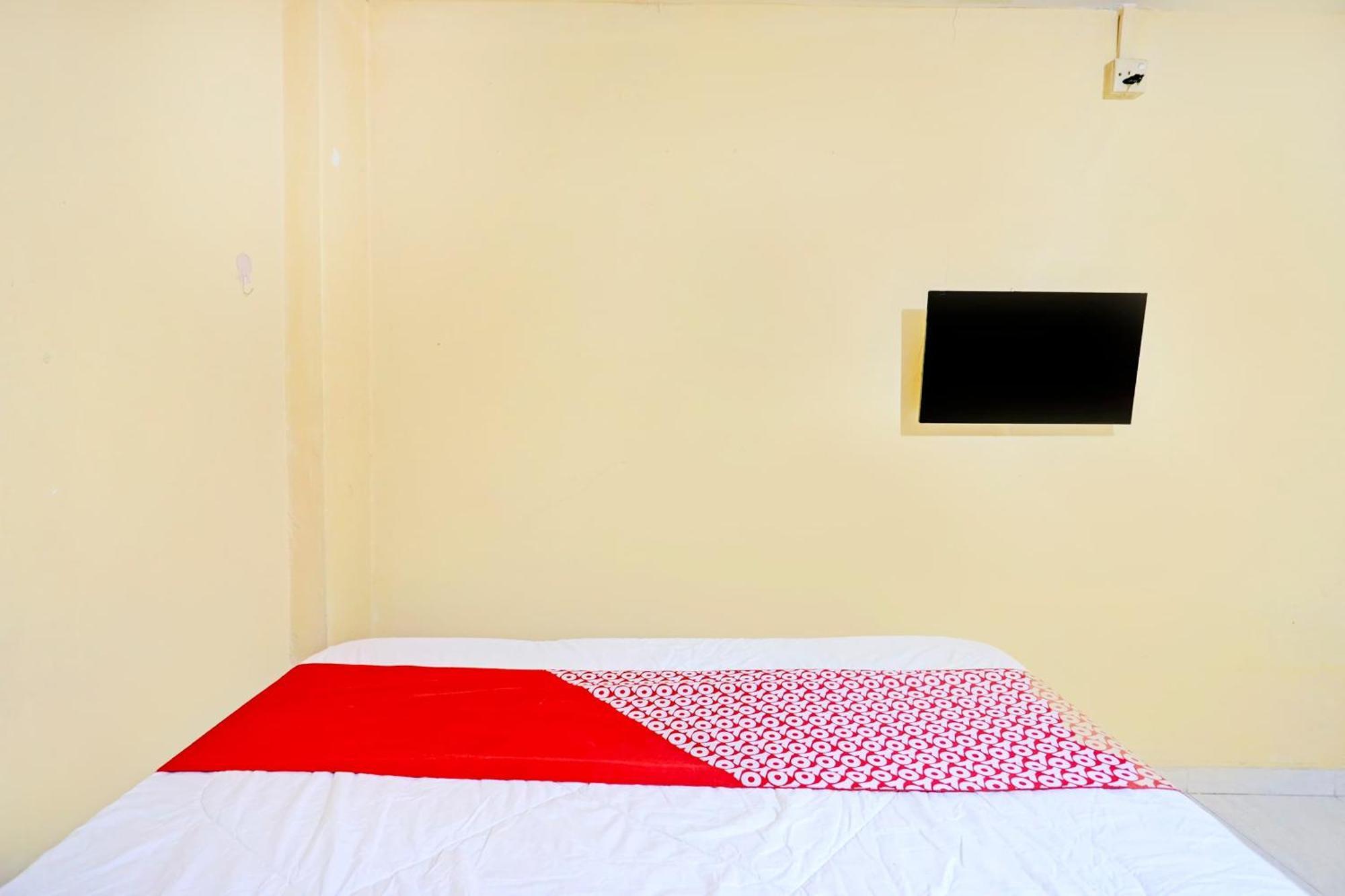 Oyo 92334 Abi Manyu Syariah Hotel Nagoya Exterior photo